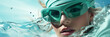 Hübsche Frau Gesicht mit Taucherbrille schwimmt im türkis farbenen Meer super Nahaufnahme im Querformat als Banner, ai generativ