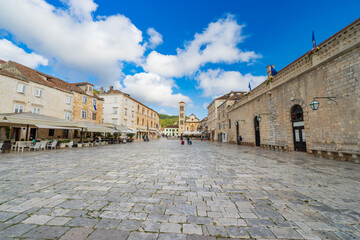 Canvas Print - Pjaca square church in Town of Hvar, Dalmatia, Croatia