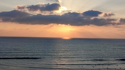 Wall Mural - sunset over the sea