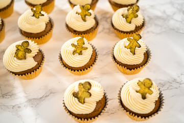 Poster - Gingerbread cupcakes