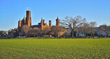 Fototapeta Nowy Jork - Washington, DC, USA: view of the castle on National Mall during sunny winter day