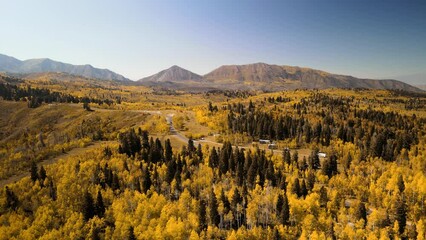 Canvas Print - Scenic autumn landscape aerial view at  Mt Nebo loop in Utah.