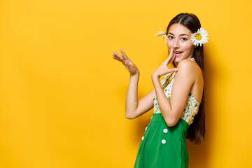 Wall Mural - woman yellow flower happy style stylish fashion caucasian young beautiful camomile