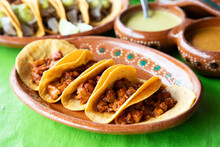 Tacos De Chicharron