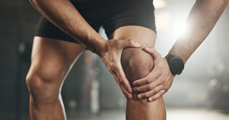 Canvas Print - Fitness, knee pain and hands of man at gym for training with muscle, problem or arthritis. Sports, injury and leg of male athlete with joint massage for fibromyalgia, osteoporosis or bone accident