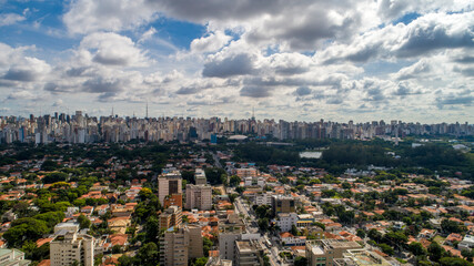 Aerial view of the Itaim Bibi neighborhood, with Av. Parque Paulista and Ibirapuera in the background