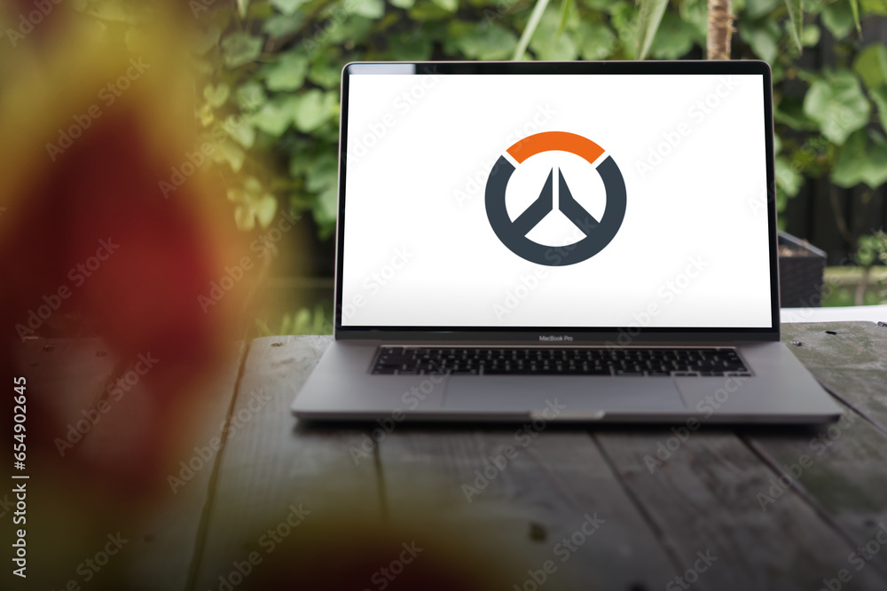 Overwatch Computer. Sign Overwatch logo, online multiplayer first-person shooter (FPS) video ...