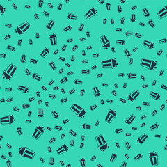 Poster - Black Popcorn in cardboard box icon isolated seamless pattern on green background. Popcorn bucket box. Vector