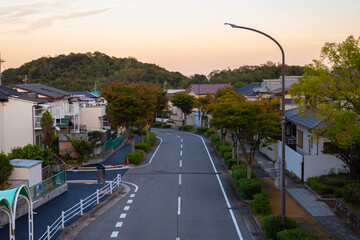 Wall Mural - 夕暮れ時の住宅街