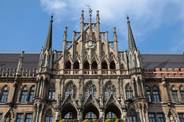 Wall Mural - Munich, Germany - August 17, 2023: The Neues Rathaus (New Town Hall) located in Marienplatz the main square of Munich.