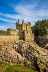 Poster - Le Château de la Roche en période de sécheresse