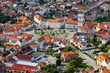 Neustrelitz, Marktplatz mit Stadtkirche, Mecklenburg-Vorpommern, Deutschland, Luftaufnahme aus dem Flugzeug