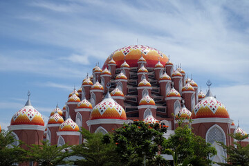 Wall Mural - 99 kubah emas mosque or 99 golden dome mosque at losari beach, makassar, indonesia