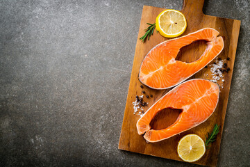 Canvas Print - fresh raw salmon fillet steak