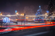 Chinka bożonarodzeniowa na rynku w Brzesku nocną porą | Christmas Tree on the town square in Brzesko by night