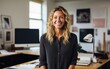 © Fred - Lifestyle portrait photography of a graphic designer in her 30s