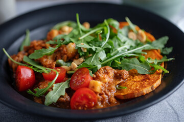 Canvas Print - Autumn seasonal warm salad with vegetables