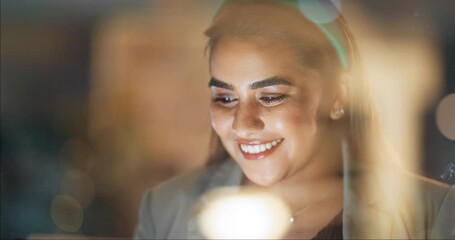 Aufkleber - Business, woman and tablet at night in office for planning research, online report or internet information. Face of happy indian employee working late on social network, scroll website or digital app