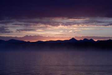 Wall Mural - September Sunrise Over the Lake in Yellowstone National Park