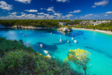 Fototapeta Fototapety do pokoju - Widok na skaliste wybrzeże hiszpańskiej wyspy Menorca, Hiszpania