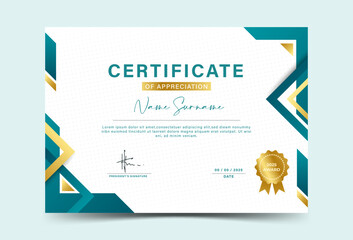 Dark green and gold geometric effect achievement certificate template 