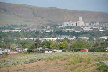 Wall Mural - Landscape of house and mountain in city Pocatello in the state of Idaho	