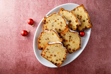 Canvas Print - Homemade loaf cake with raisins