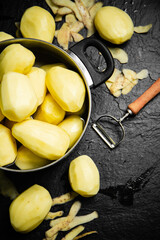 Wall Mural - Fresh peeled potatoes.