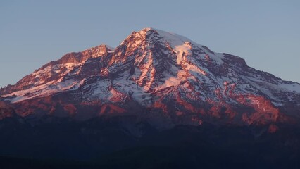 Wall Mural - Aerial view of Mt. Rainier, Washington.