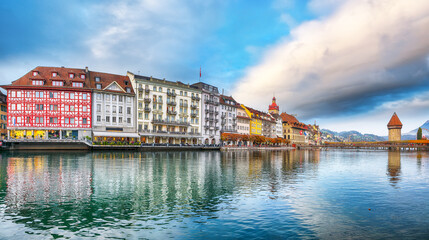 Wall Mural - Breathtaking historic city center of Lucerne with famous buildings and old wooden Chapel Bridge (Kapellbrucke).