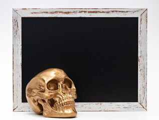 Wall Mural - Totenkopf mit leerer Tafel