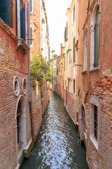 Wall Mural - Venice, Italy. Narrow canal in the historical part of Venice