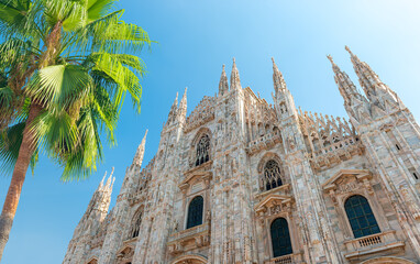 Wall Mural - Cathedral in the center of Milan