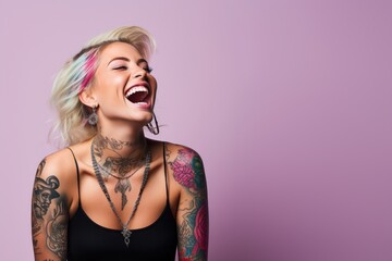 Poster - Young woman with neck and face tattoos happy smiling laughing