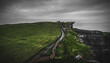 wzgórze w Irlandii Cliff of Mohers ze schodami