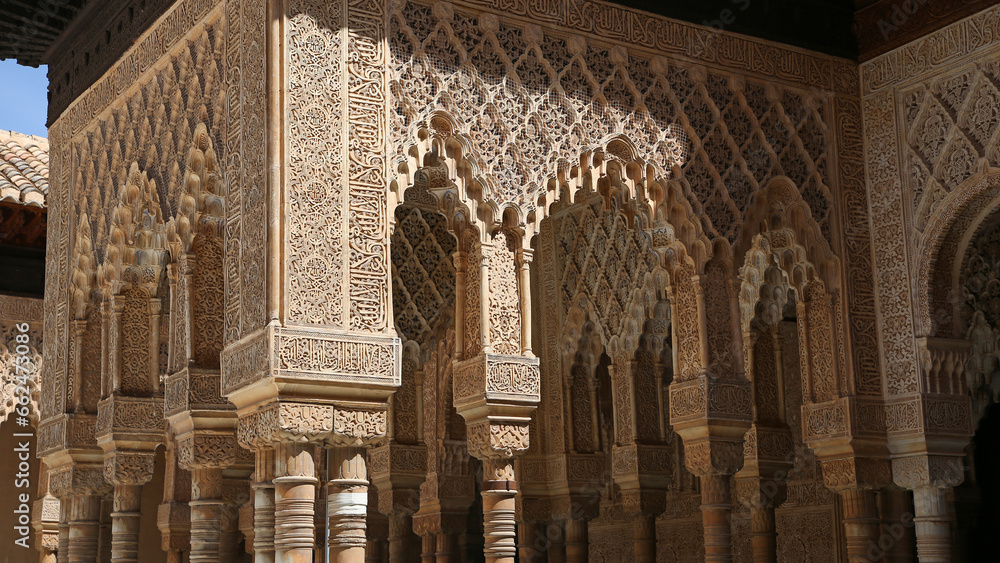 Patio de los Leones, Palacio de los Leones, Palacios Nazaríes, Alhambra, Granada, España