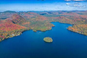 Wall Mural - Autumn in Mont Tremblant National Park, Quebec, Canada