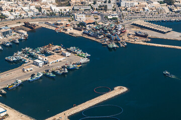 Canvas Print - Aerial view of the Tunisian coast and the city of Mahdia.