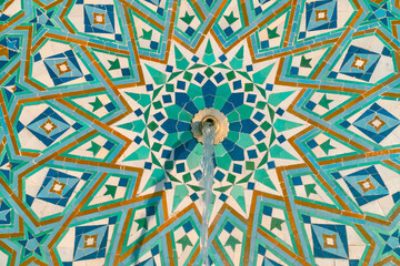 Wall Mural - Colorful zellige tiles of a fountain in Morocco. Moroccan Mosaic pattern, traditional Islamic geometric design. Moroccan craft, handmade.