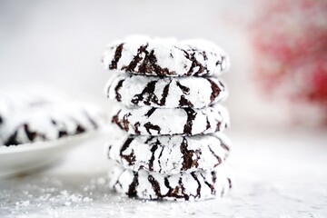 Poster - Homemade Chocolate crinkle cookies | Christmas holiday desserts