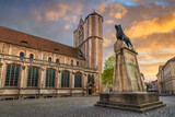 Fototapeta Most - Statue of Lion and Cathedral in Braunschweig, Germany