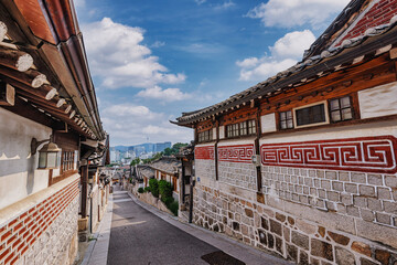 Wall Mural - 대한민국 서울의 북촌한옥마을과 남산타워