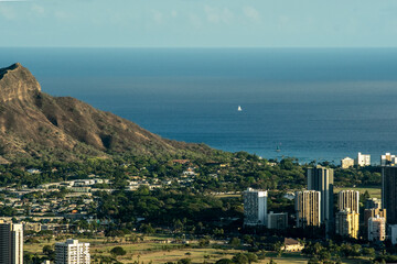 Wall Mural - spectacular scenic views of honolulu hawaii on oahu island