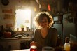 Testimonial oder Persona | Durchschnittliche junge Frau sitzt in der Küche | Athentisch und lebensnah