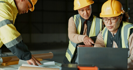 Canvas Print - Architect team, laptop and factory people cooperation on manufacturing design, online engineering or construction. Computer, group and collaboration on warehouse plant, architecture plan or project