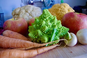  romanesco broccoli and cauliflower