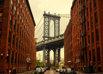  Dumbo's Stunning Manhattan Bridge View Spot