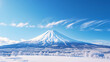 冬の山、空と雪化粧をした山の日本的な自然風景