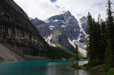 Naklejka na meble Beautiful mountains, lakes, glaciers and waterfalls in the Canadian Rocky Mountains