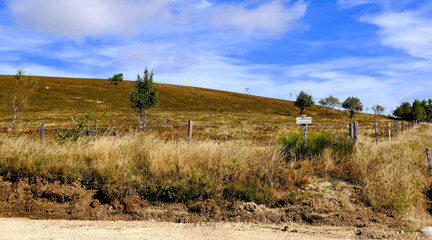 Wall Mural - PAYSAGES MONTS DU FOREZ LOIRE